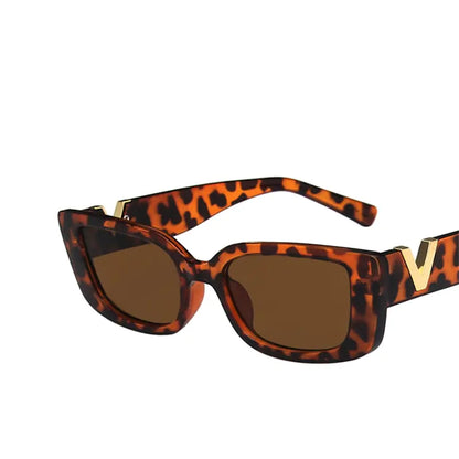 Retro Rectangle Sunglasses for Women SH17